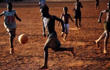 Educación de menores y mercancías humanas