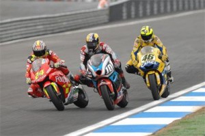 12050_Toni_Elias_a_Valencia_con_la_voglia_di_ripetersi