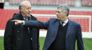 Vicente-del-Bosque--junto-a-Angel-Maria-Villar--